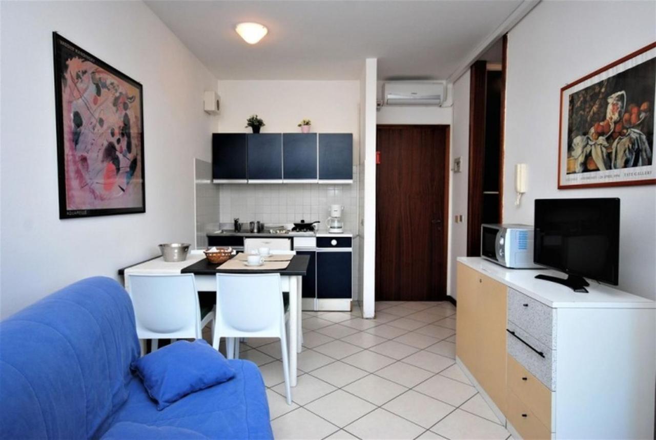 Apartament Residenza Rubin Lignano Sabbiadoro Zewnętrze zdjęcie